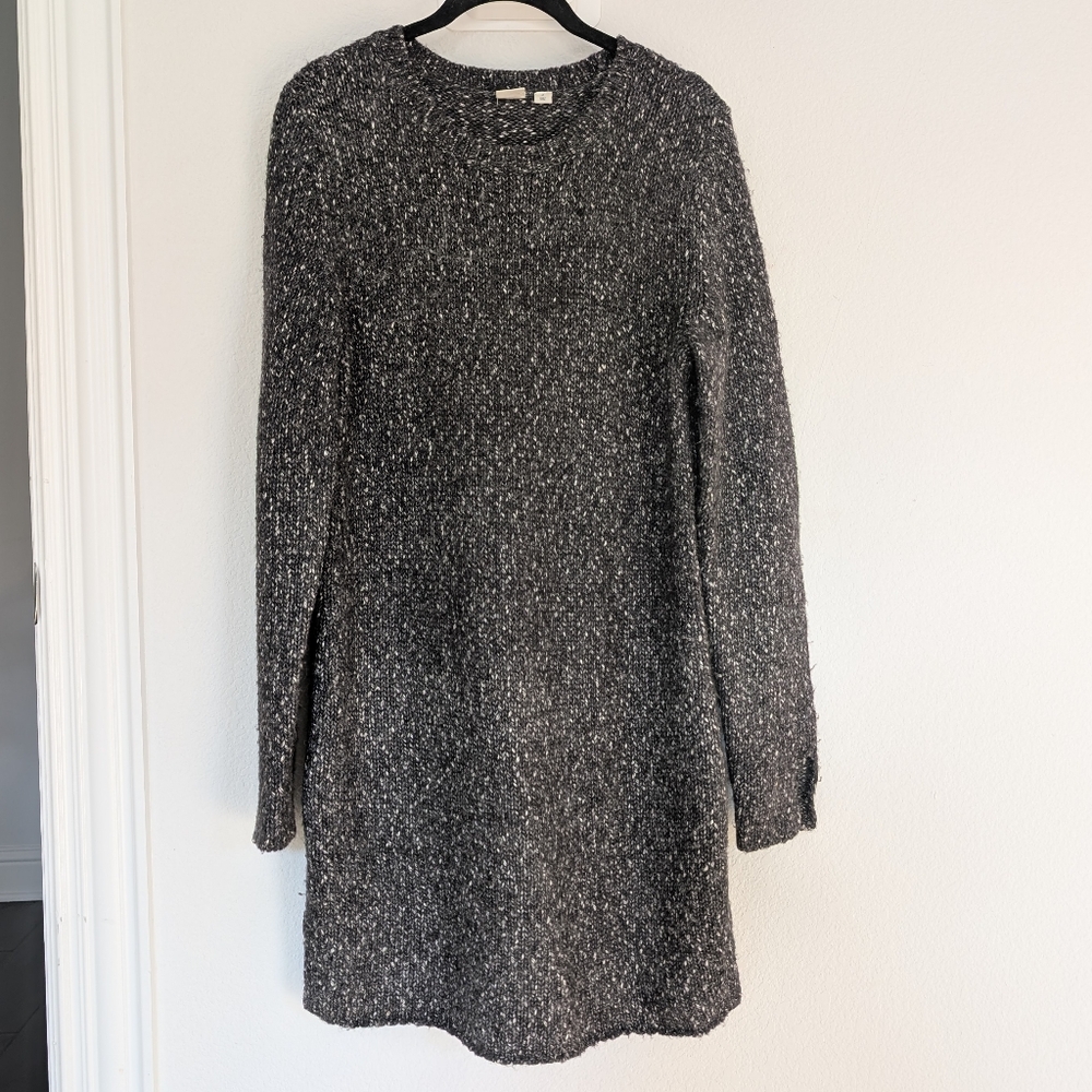 Elegant Gray Sweater Dress